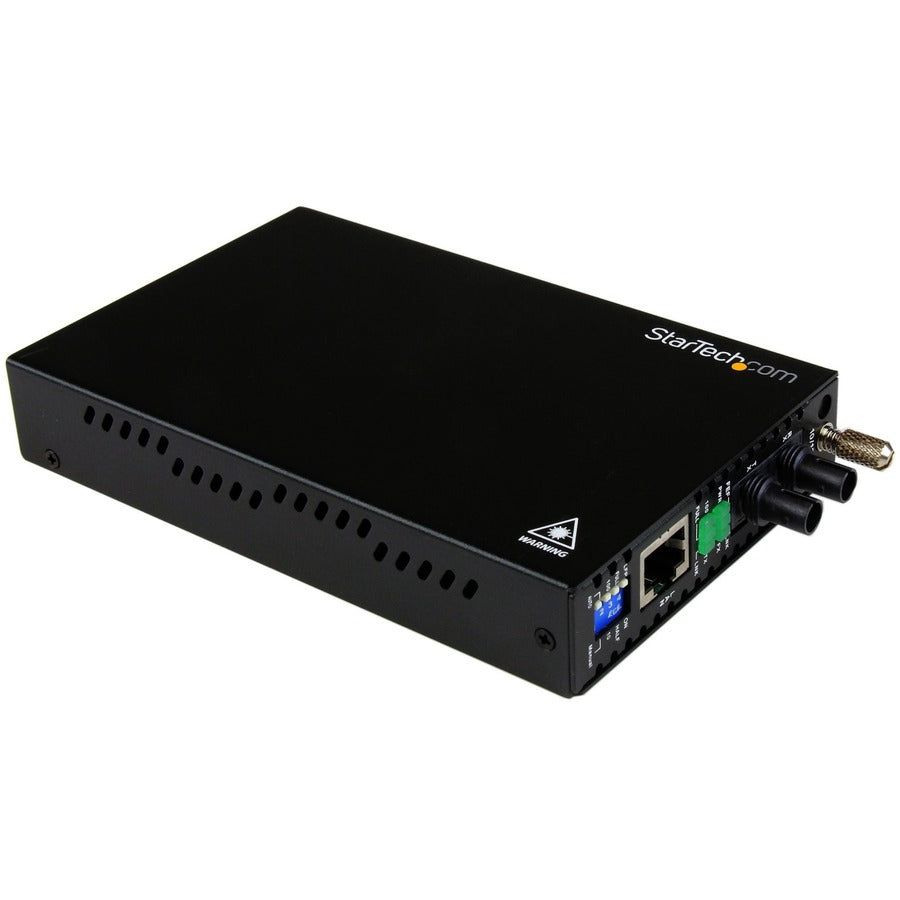 StarTech 10/100 Mbps Multi Mode Fiber Media Converter ST 2 km, TAA